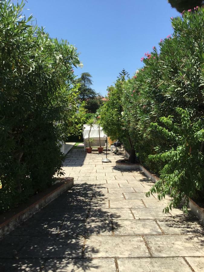 Ferienwohnung Casa Letizia Fontane Bianche Exterior foto